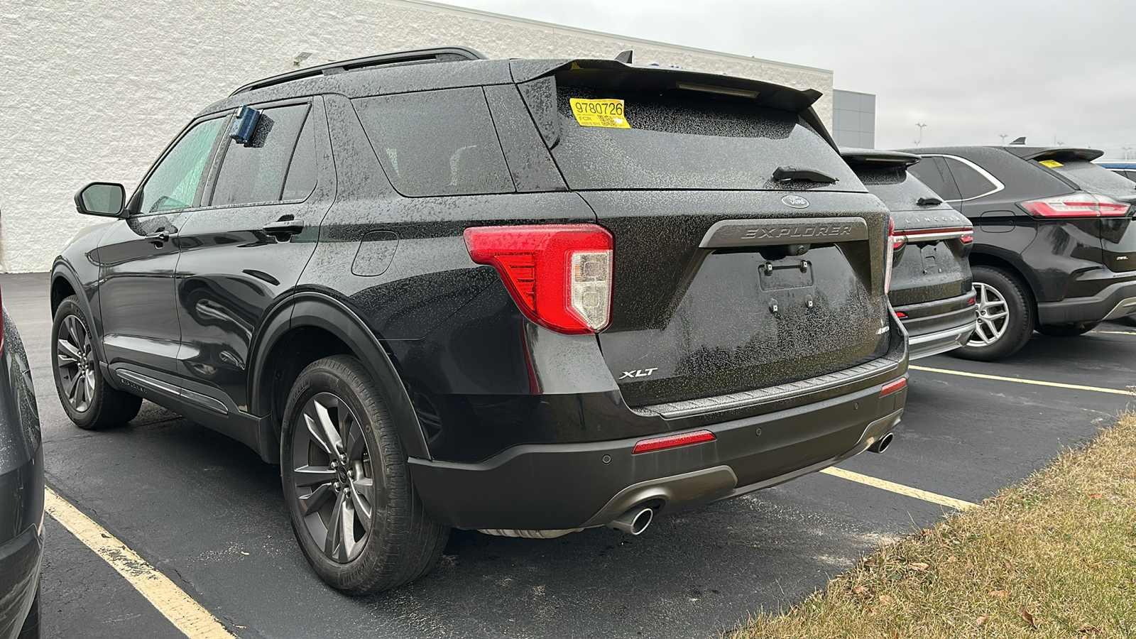 2021 Ford Explorer XLT 4