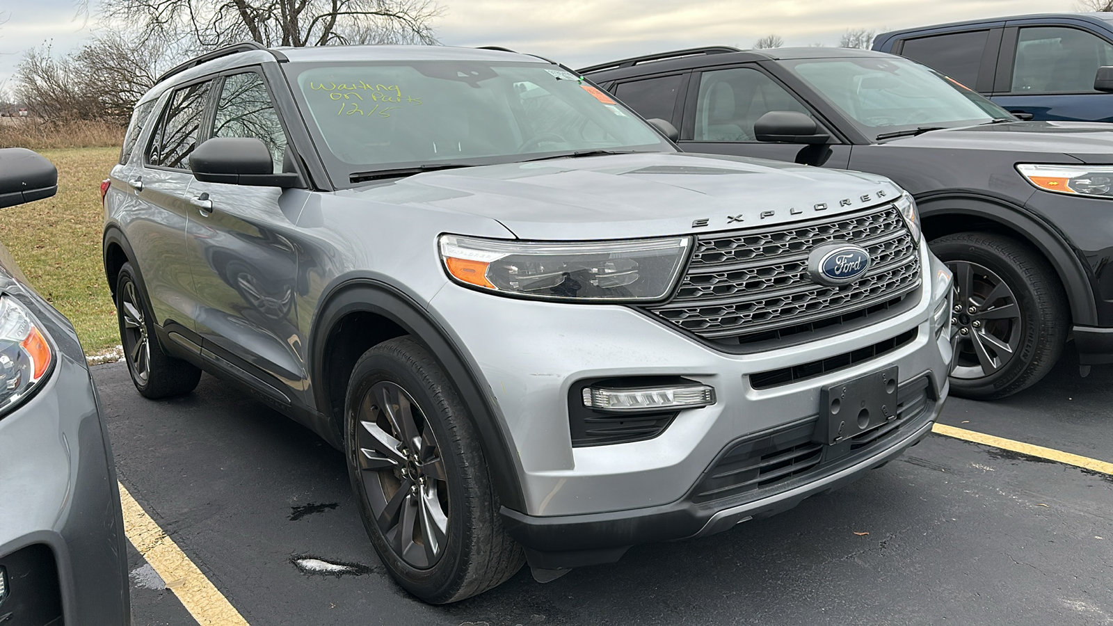 2021 Ford Explorer XLT 2