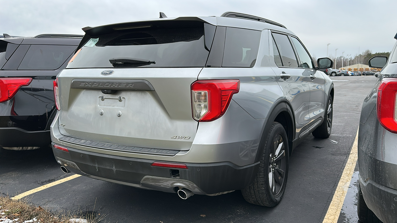 2021 Ford Explorer XLT 3