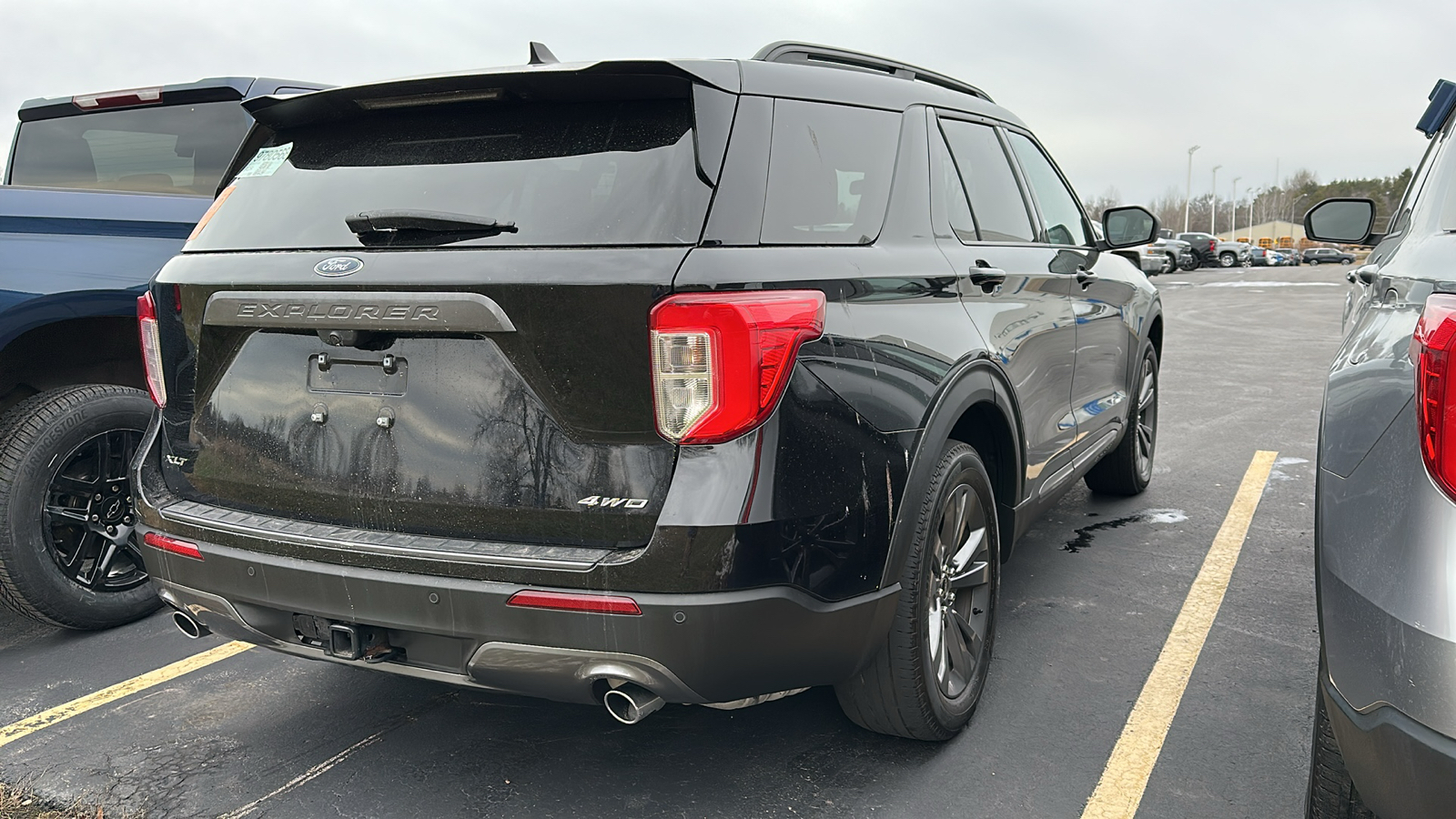 2021 Ford Explorer XLT 3