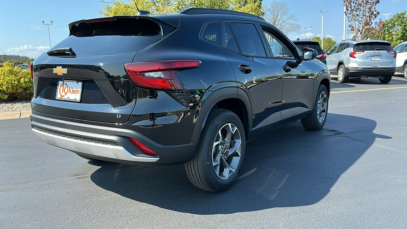 2025 Chevrolet Trax LT 8