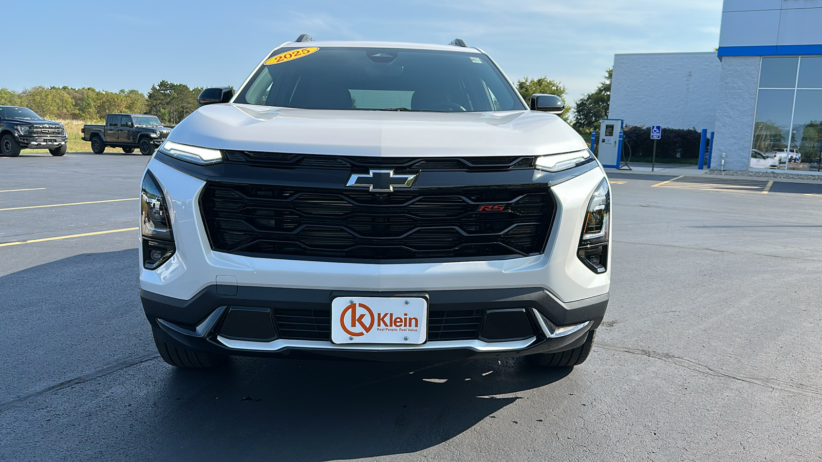 2025 Chevrolet Equinox FWD RS 2