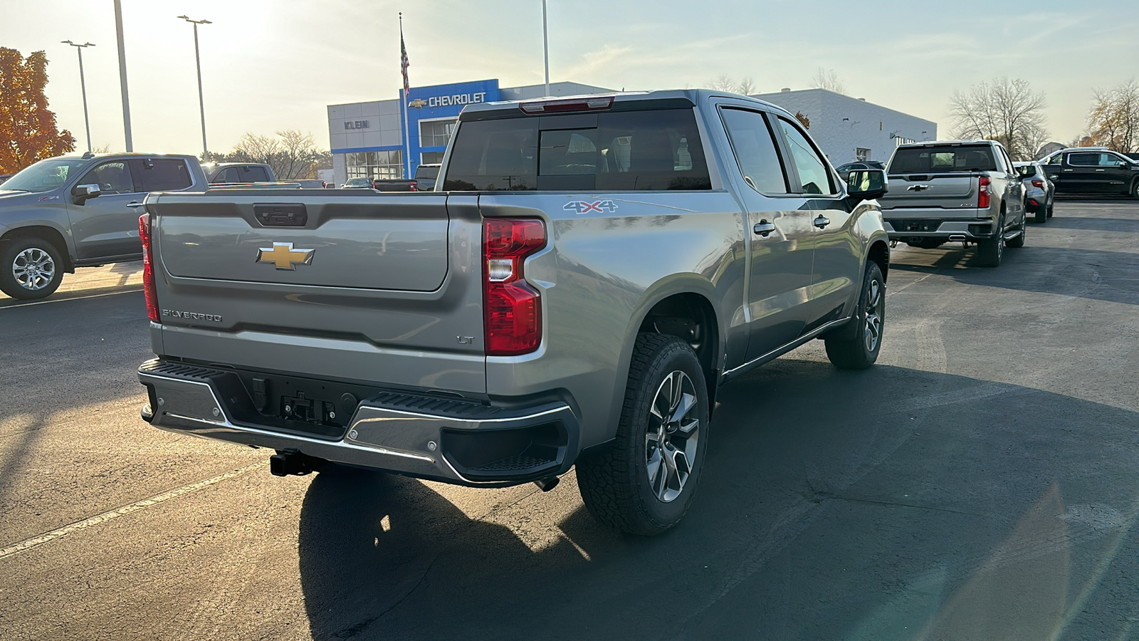 2025 Chevrolet Silverado 1500 LT 4WD Crew Cab 147 3