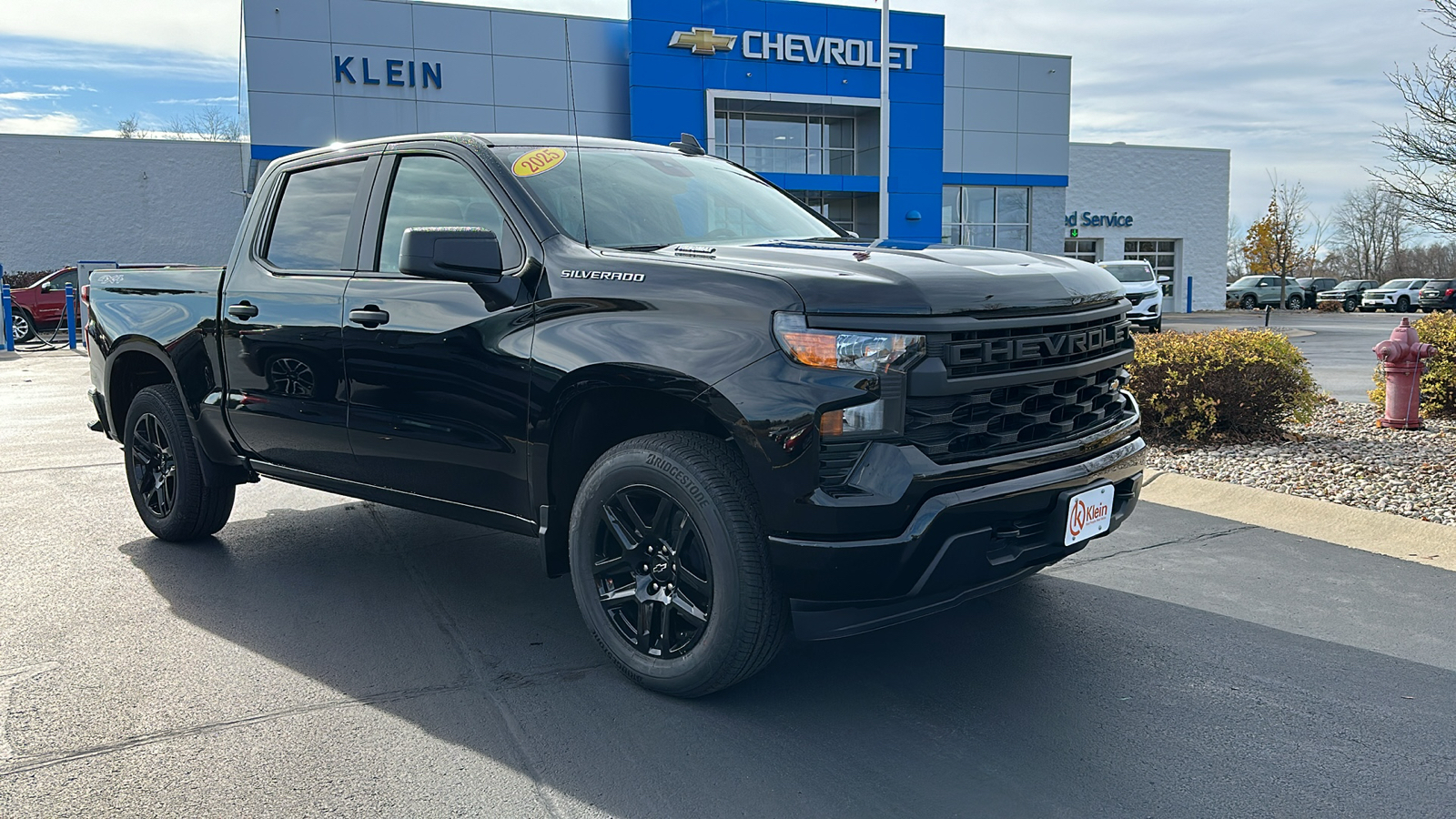 2025 Chevrolet Silverado 1500 Custom 4WD Crew Cab 147 1