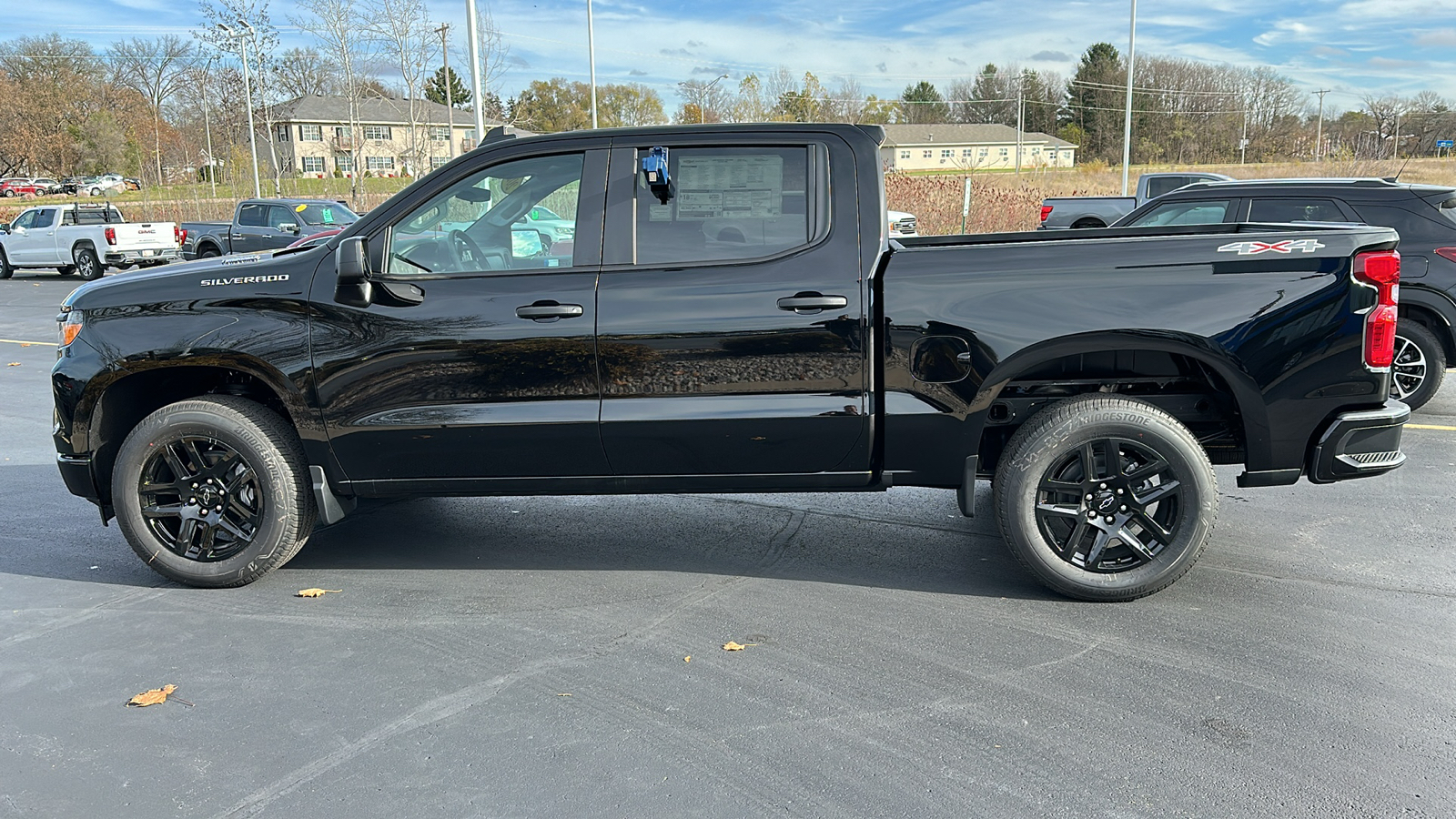 2025 Chevrolet Silverado 1500 Custom 4WD Crew Cab 147 4