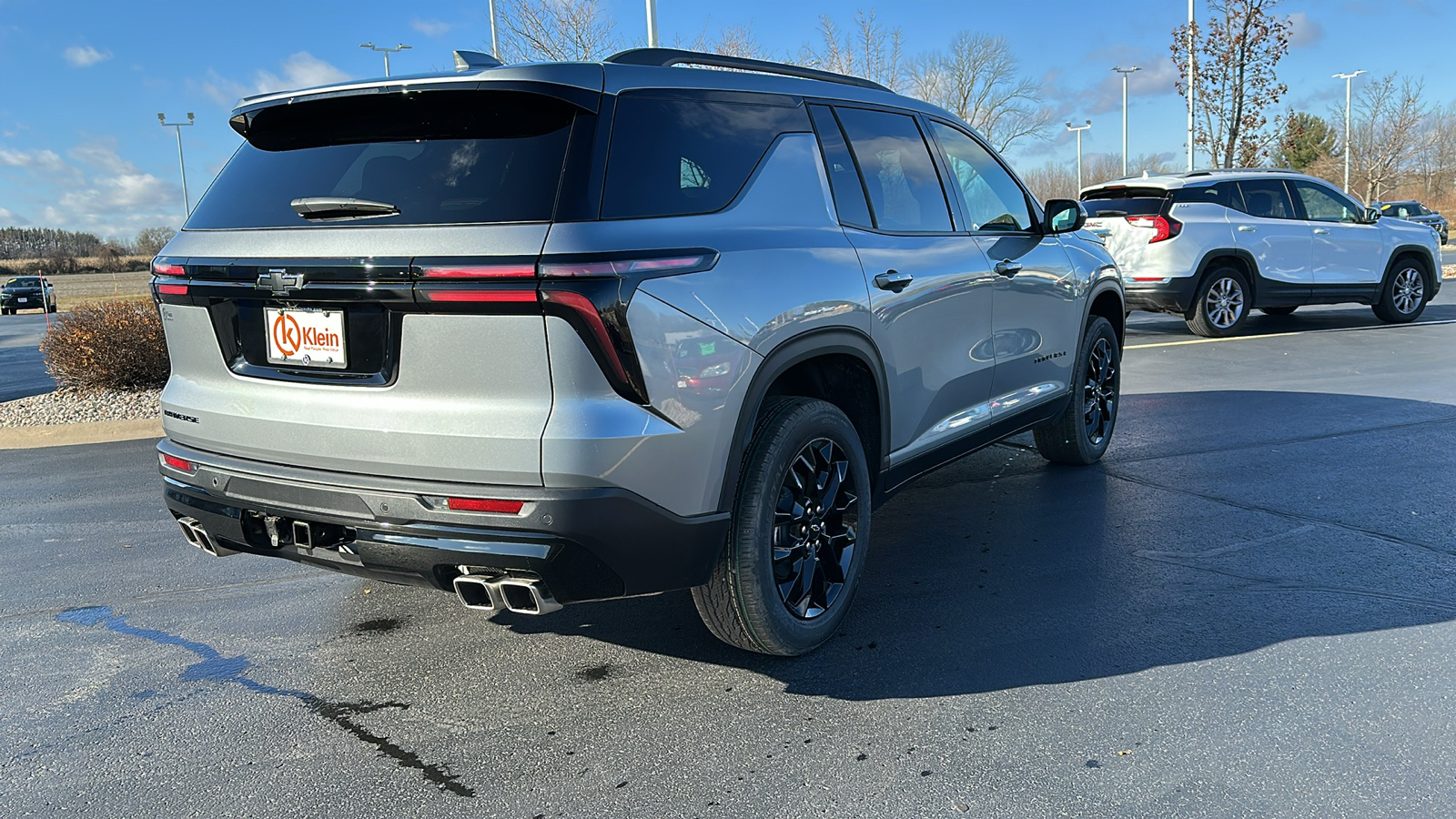 2025 Chevrolet Traverse LT 8