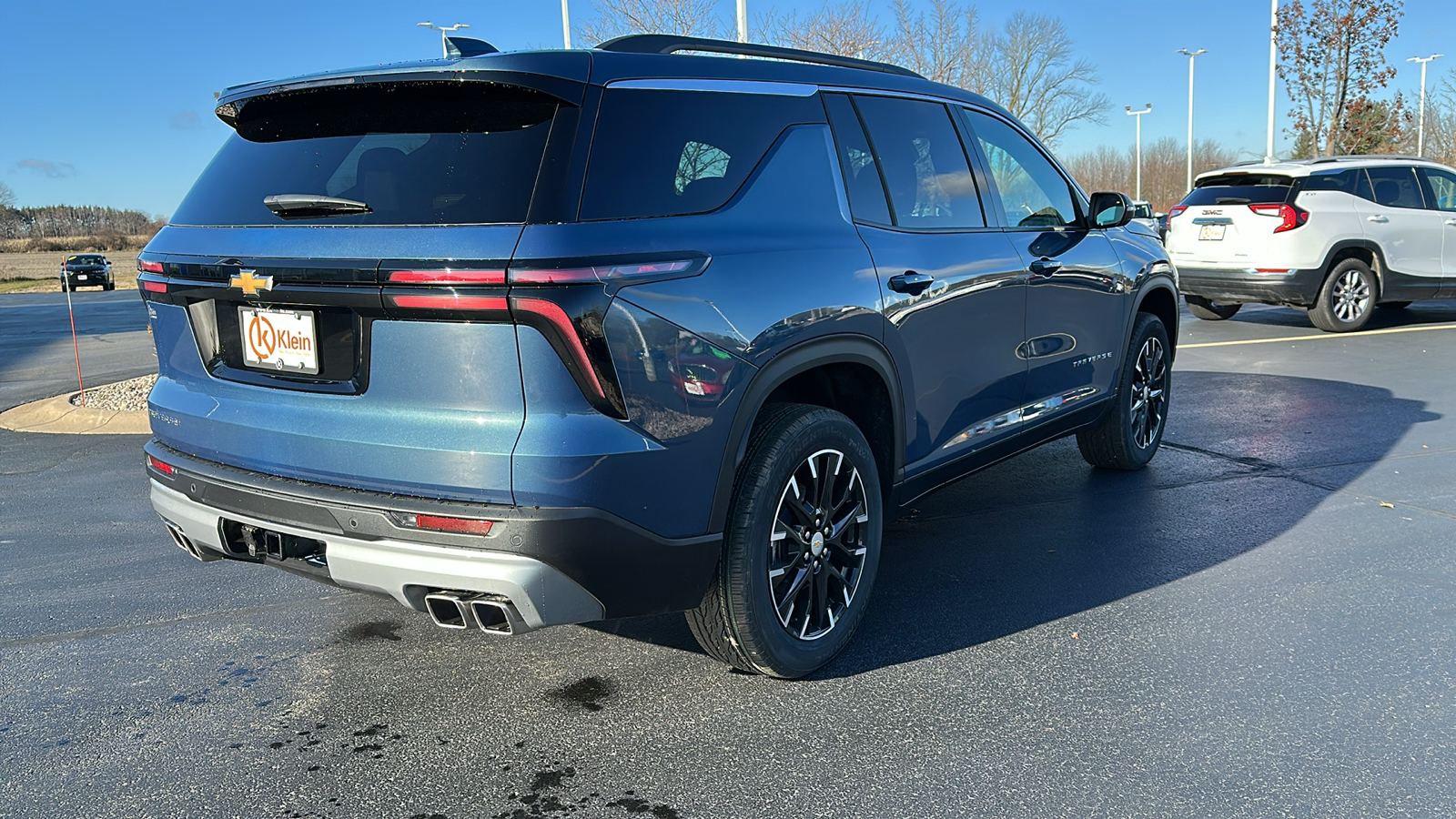 2025 Chevrolet Traverse LT 8