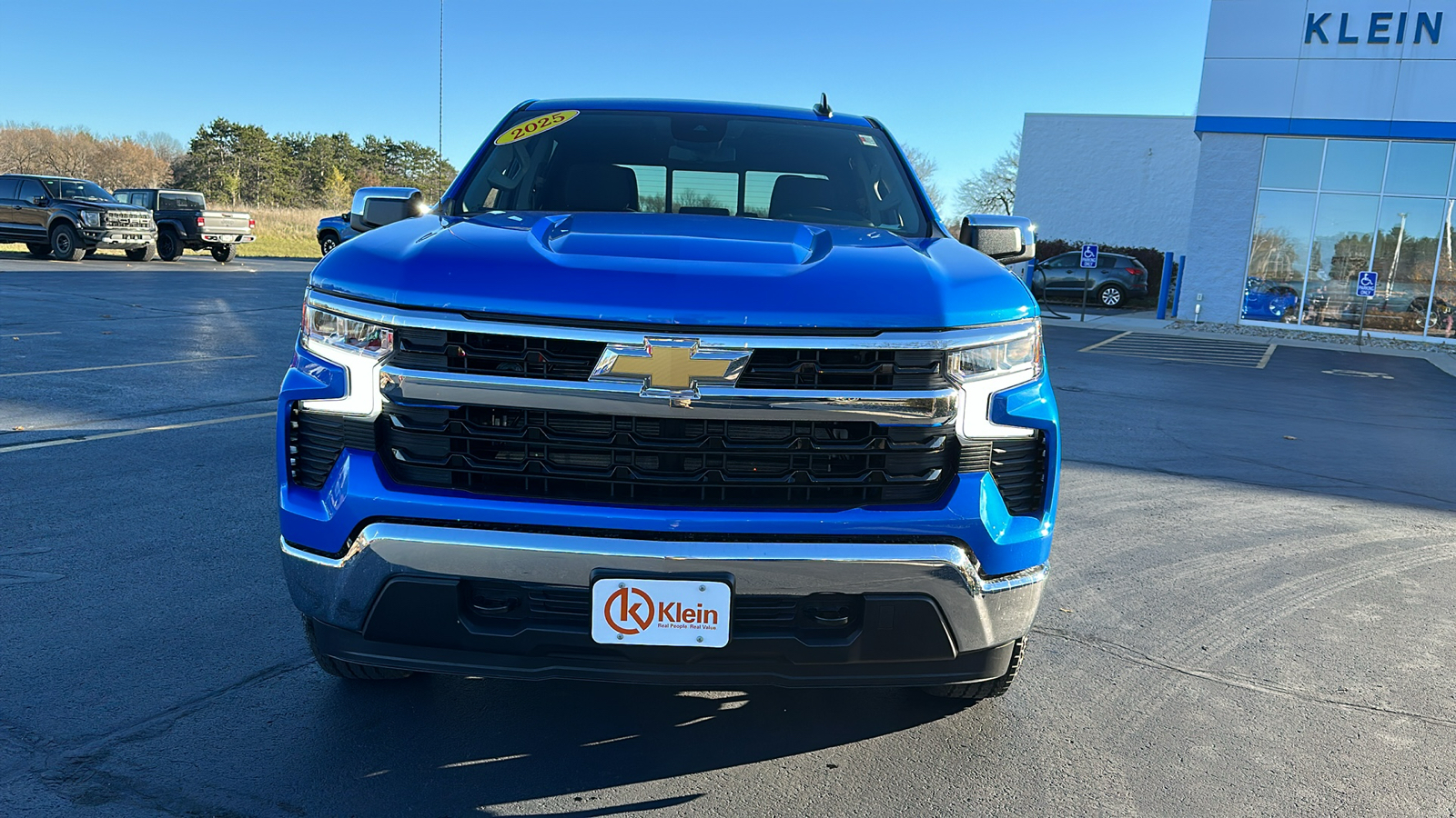 2025 Chevrolet Silverado 1500 LT 4WD Crew Cab 147 2