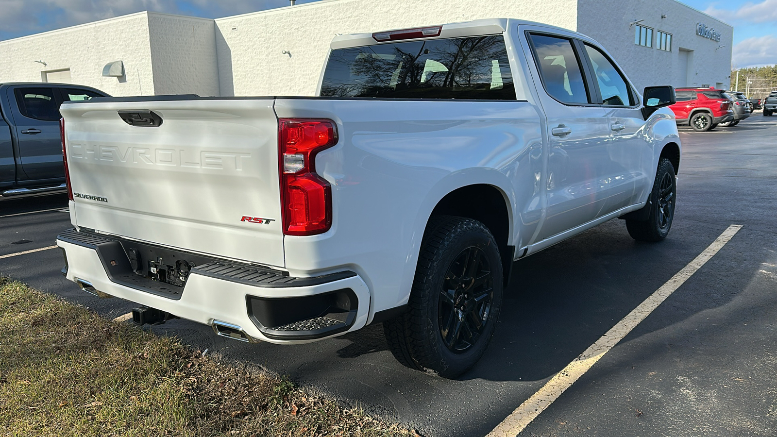 2025 Chevrolet Silverado 1500 RST 4WD Crew Cab 147 3