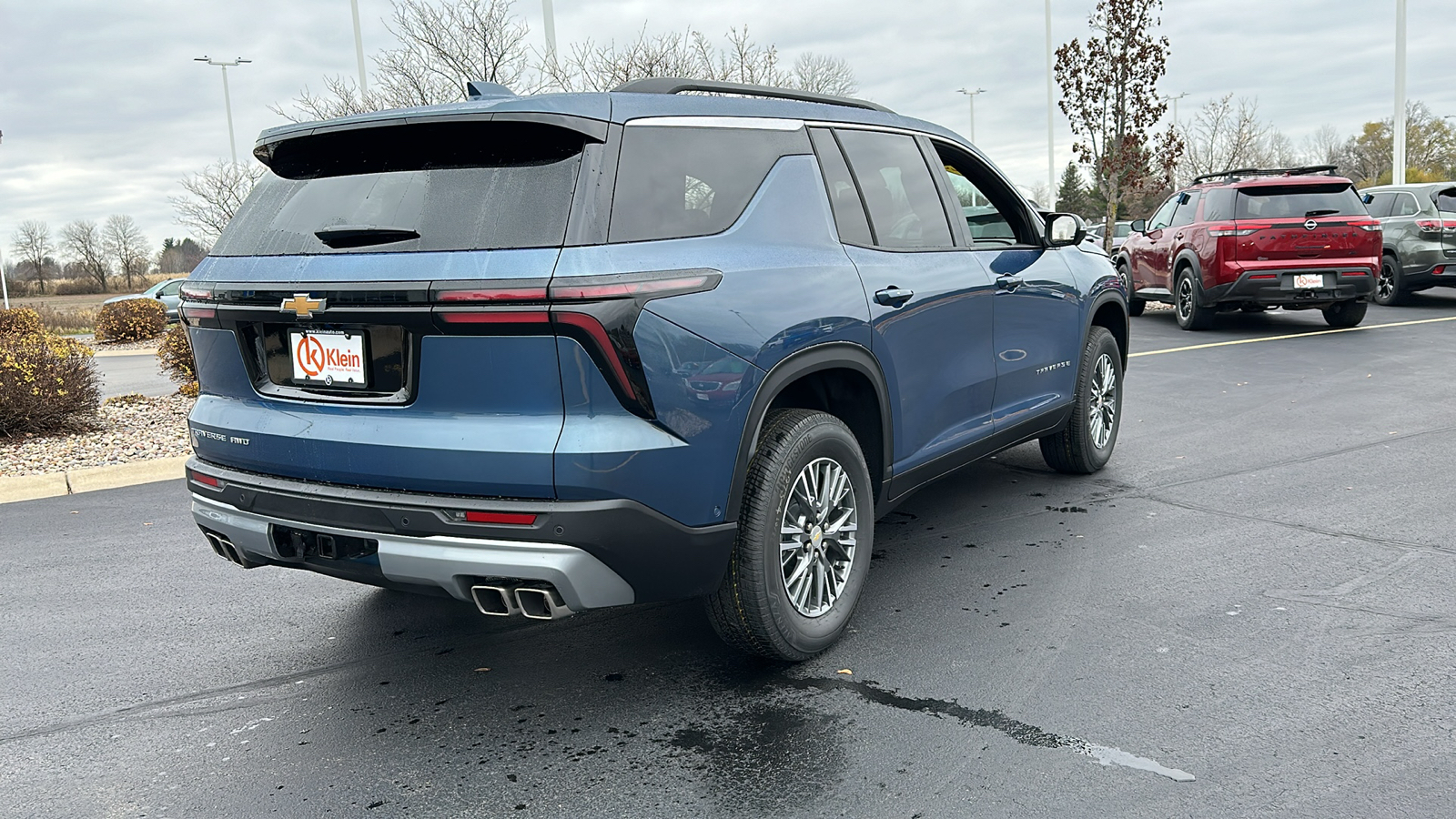 2025 Chevrolet Traverse AWD LT 8