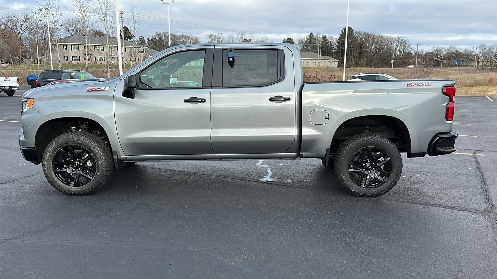 2025 Chevrolet Silverado 1500 LT Trail Boss 4WD Crew Cab 147 4