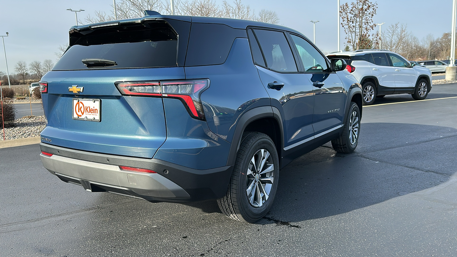 2025 Chevrolet Equinox FWD LT 8