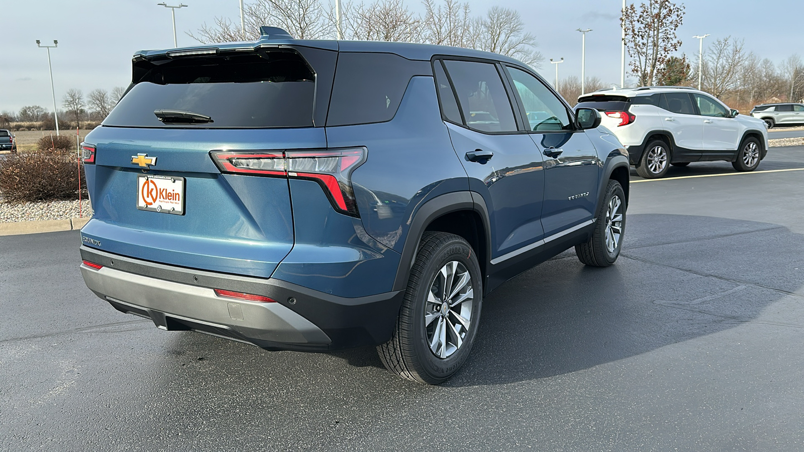 2025 Chevrolet Equinox FWD LT 8