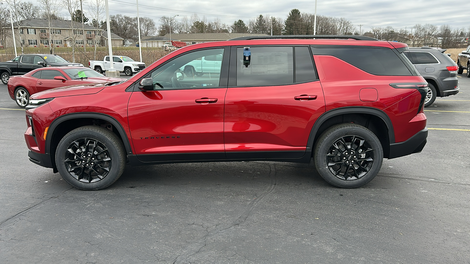 2025 Chevrolet Traverse LT 4