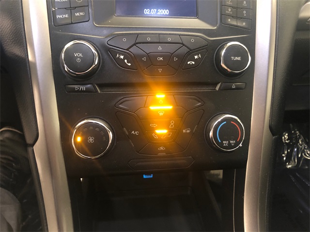 2018 Ford Fusion SE 25