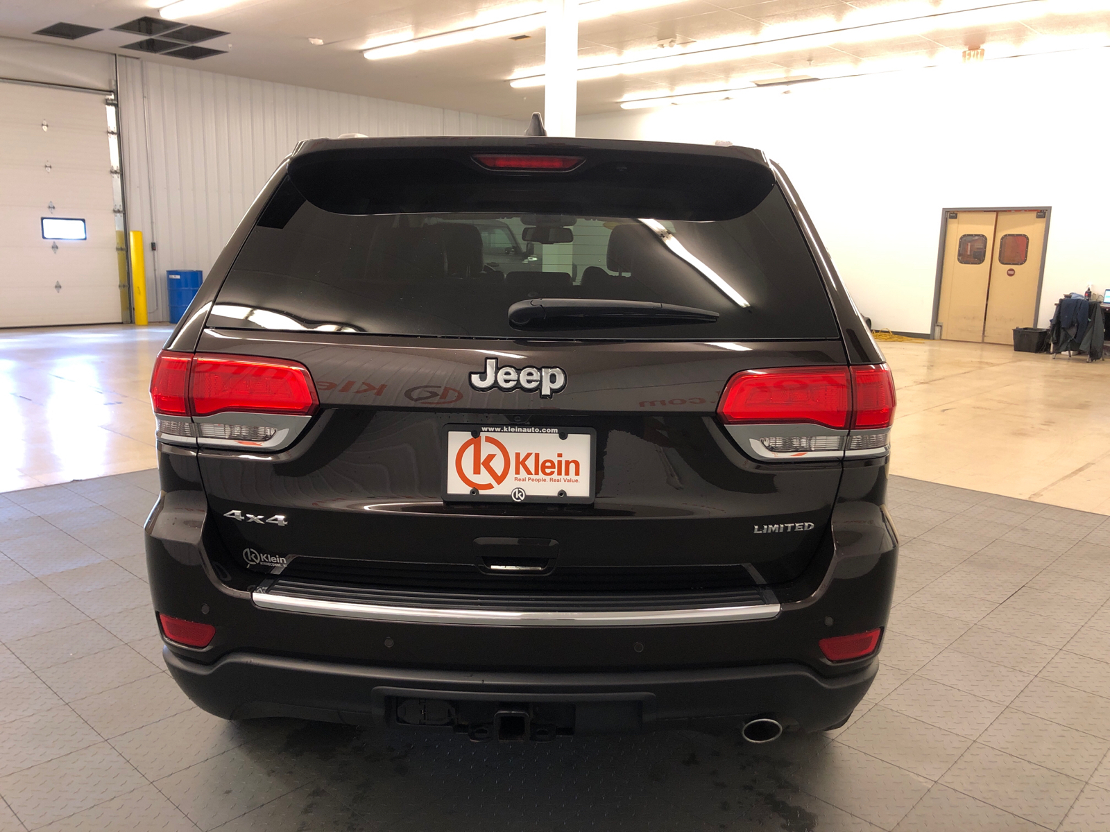 2016 Jeep Grand Cherokee Limited 7
