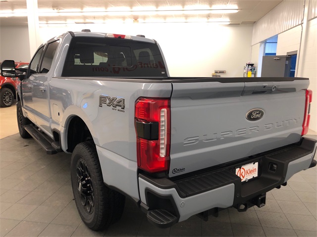 2024 Ford Super Duty F-250 SRW LARIAT 4WD Crew Cab 6.75 Box 7