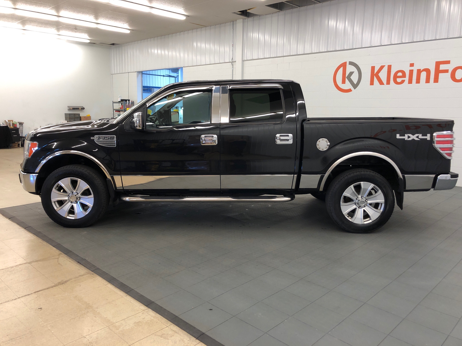 2014 Ford F-150  4