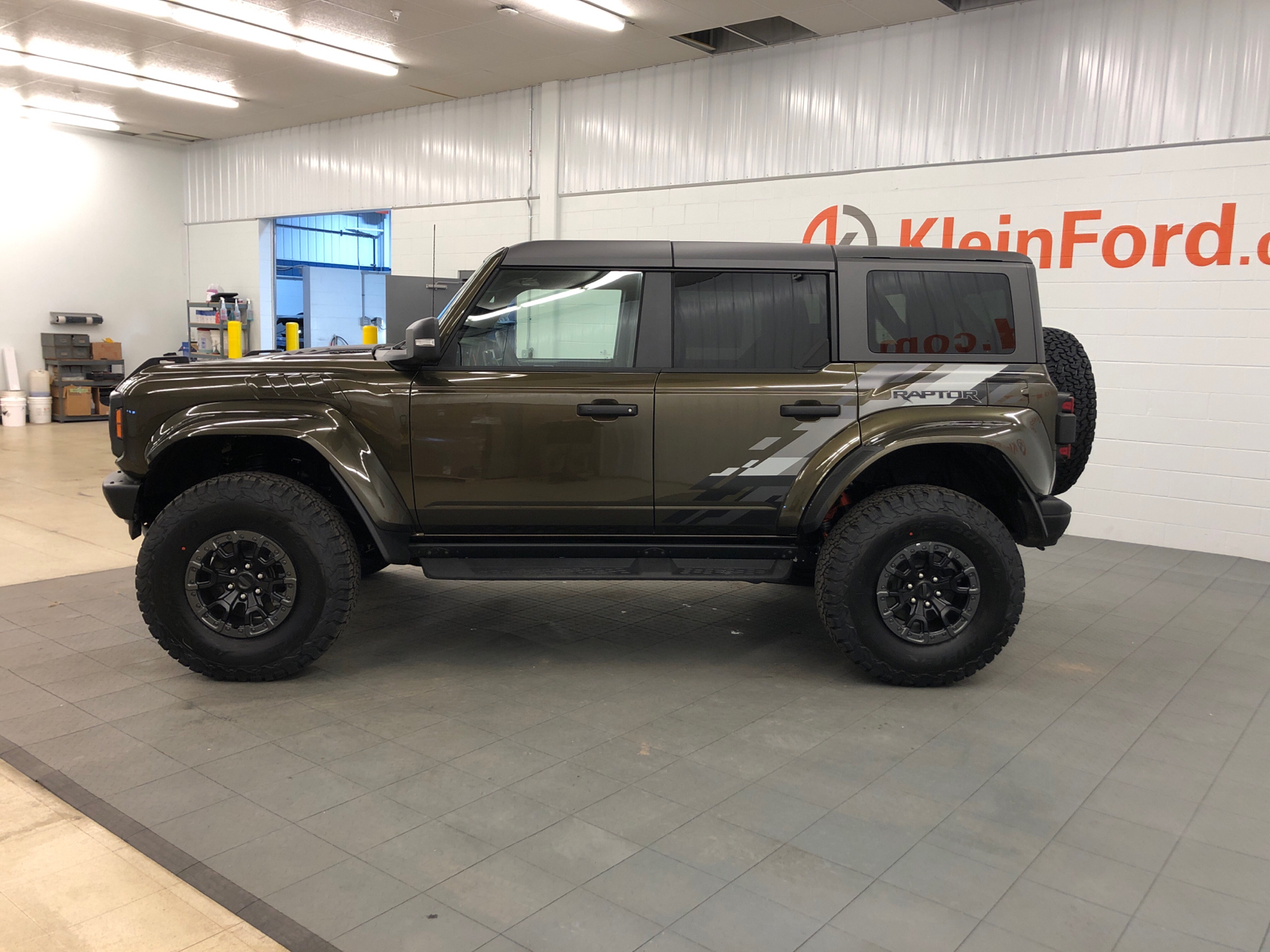 2024 Ford Bronco Raptor 4