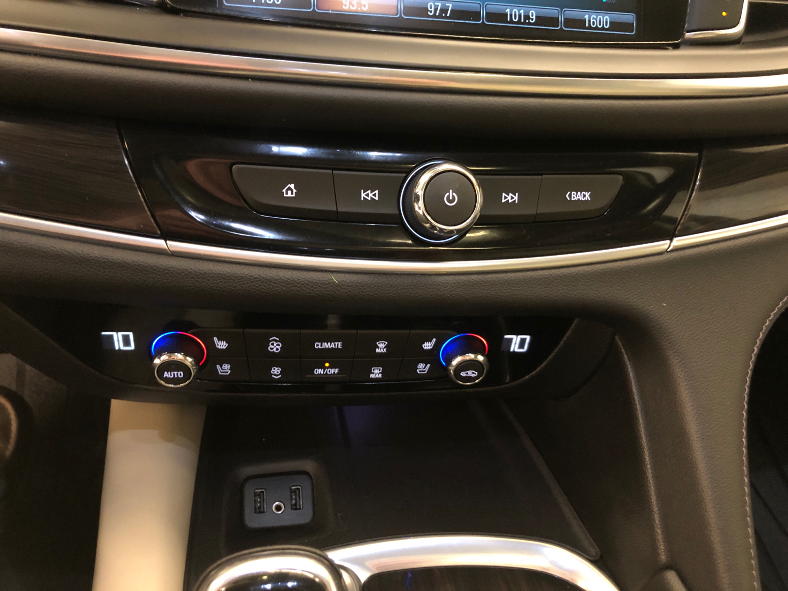 2019 Buick Enclave Premium 23