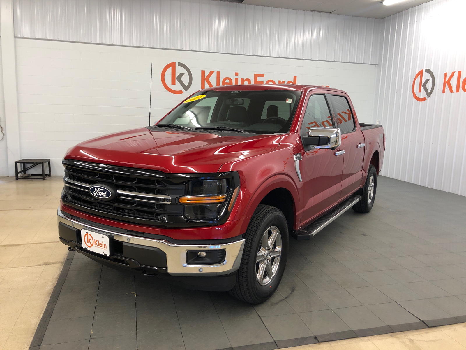 2024 Ford F-150 XLT 3