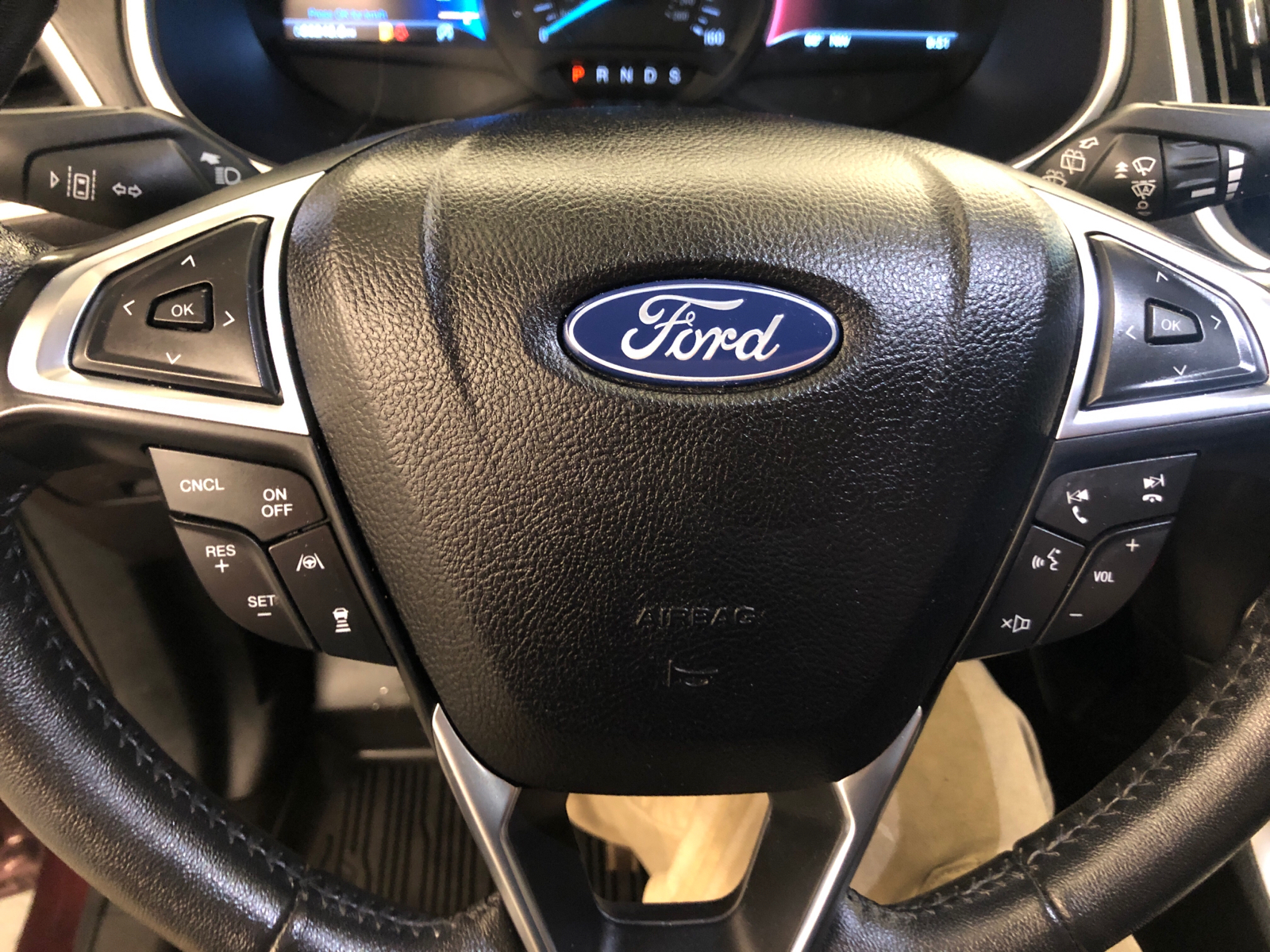 2020 Ford Edge SEL 19