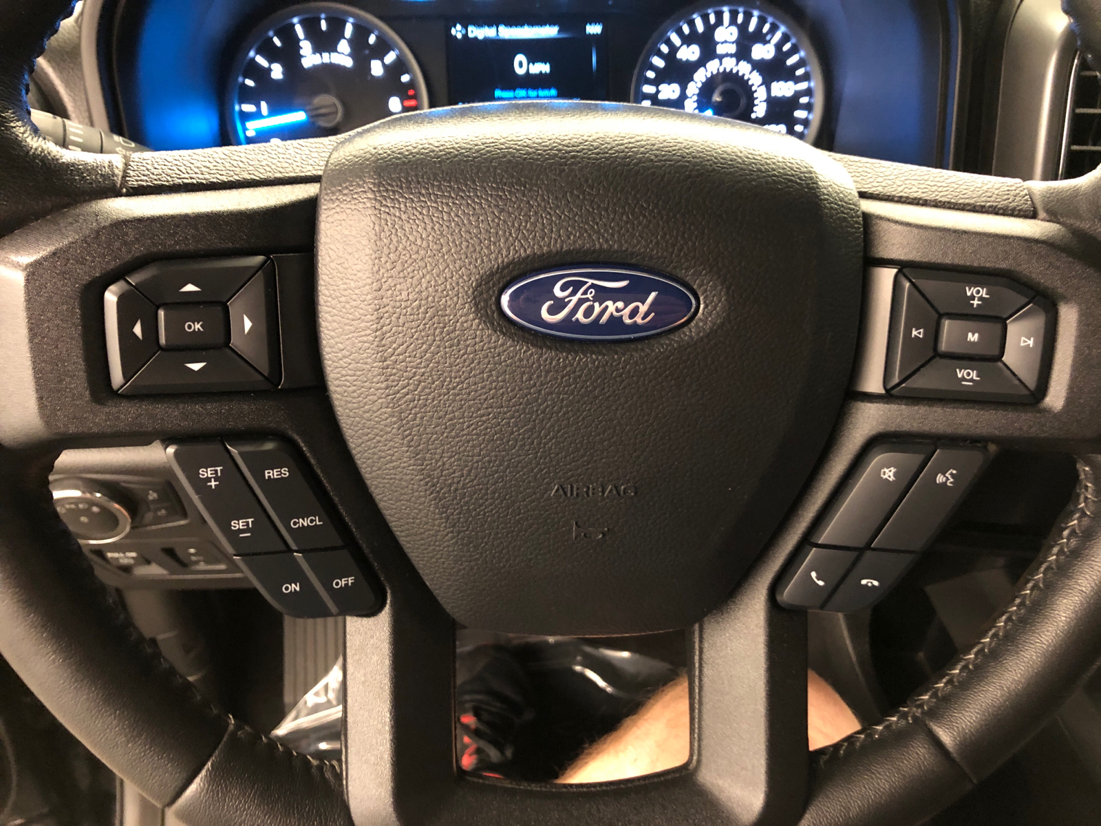 2018 Ford F-150 XLT 4WD SuperCrew 5.5 Box 18