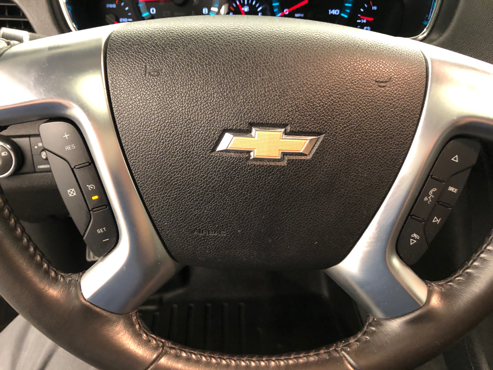 2017 Chevrolet Traverse LT 18
