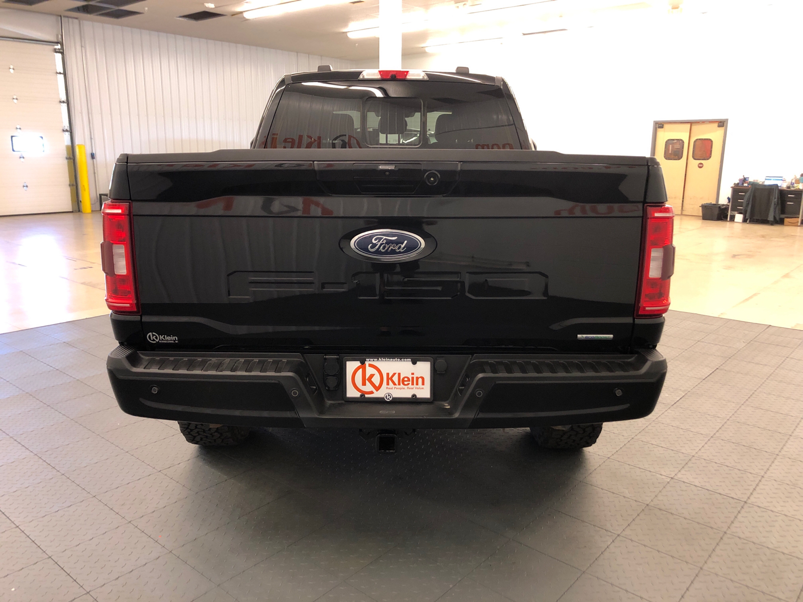 2022 Ford F-150 XLT 4WD SuperCrew 6.5 Box 7