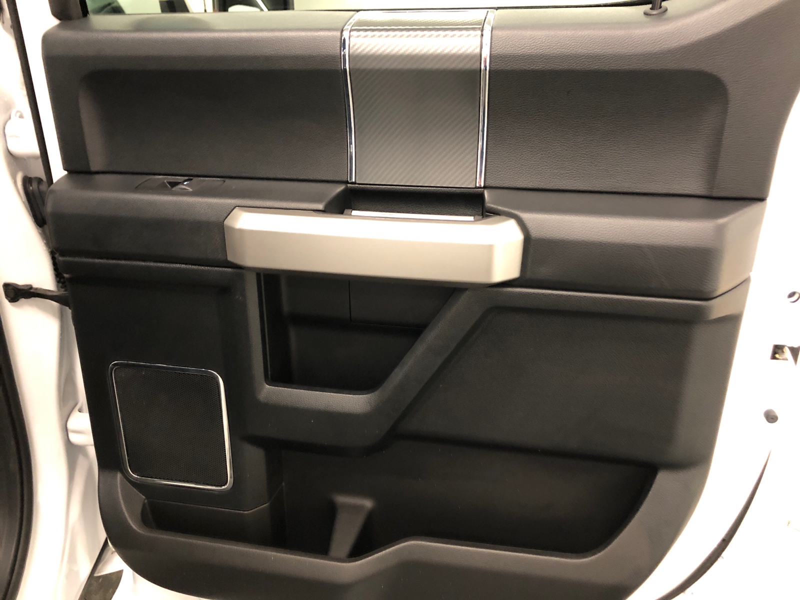 2019 Ford F-150 LARIAT 4WD SuperCrew 5.5 Box 34