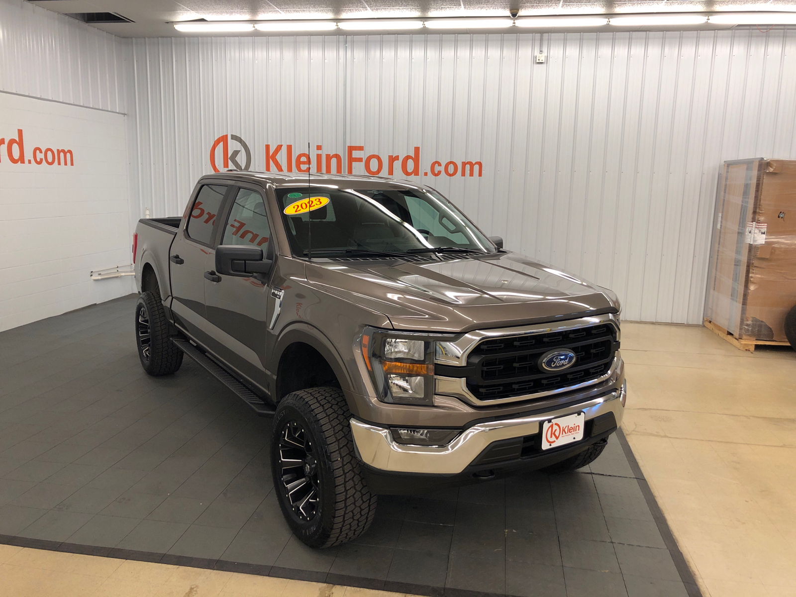 2023 Ford F-150 XLT 4WD SuperCrew 5.5 Box 1