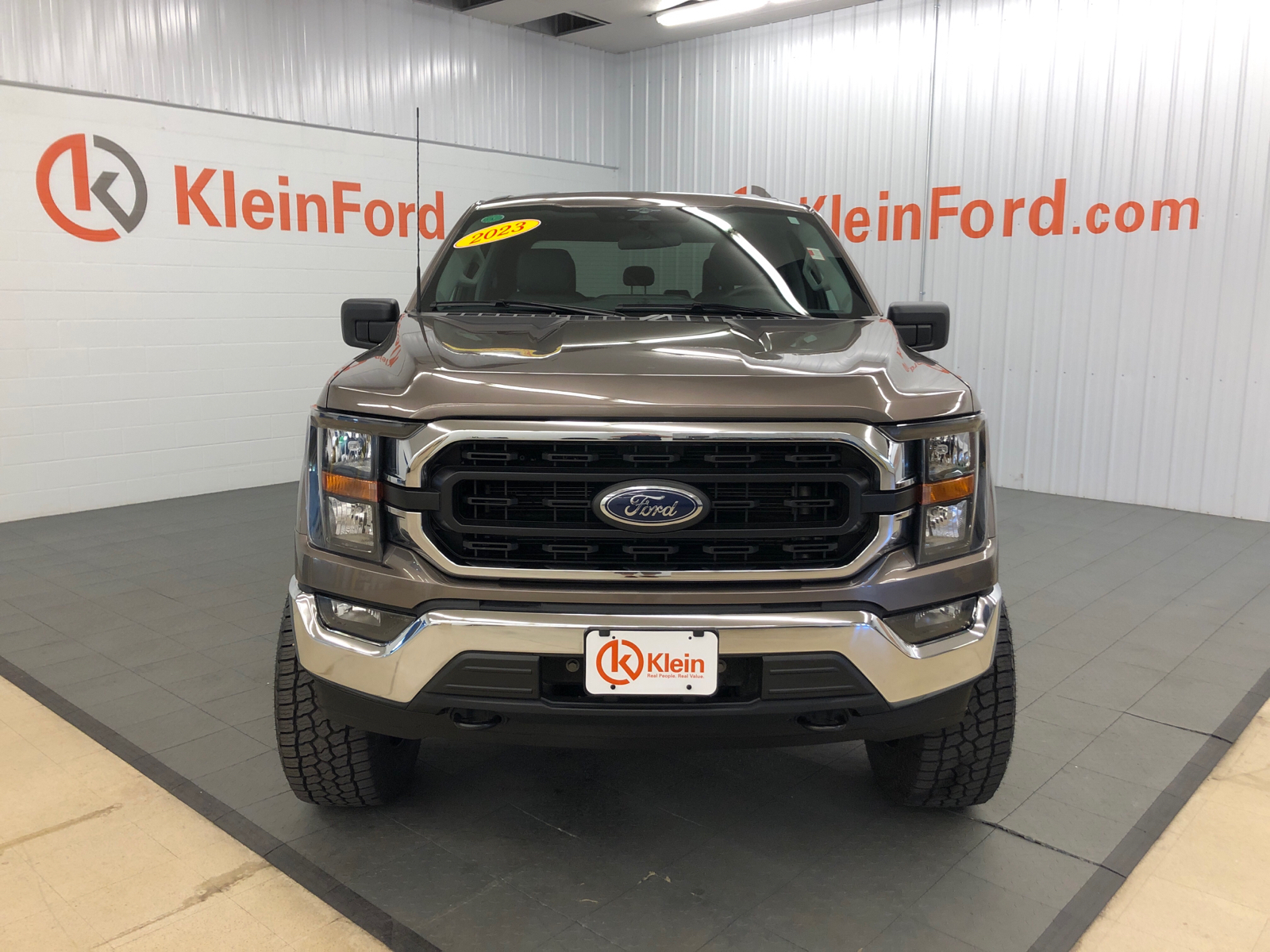 2023 Ford F-150 XLT 4WD SuperCrew 5.5 Box 2