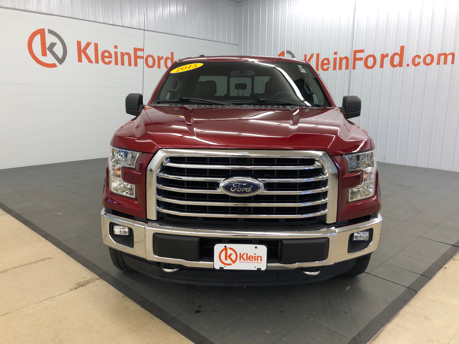 2015 Ford F-150 XLT 4WD SuperCrew 145 2