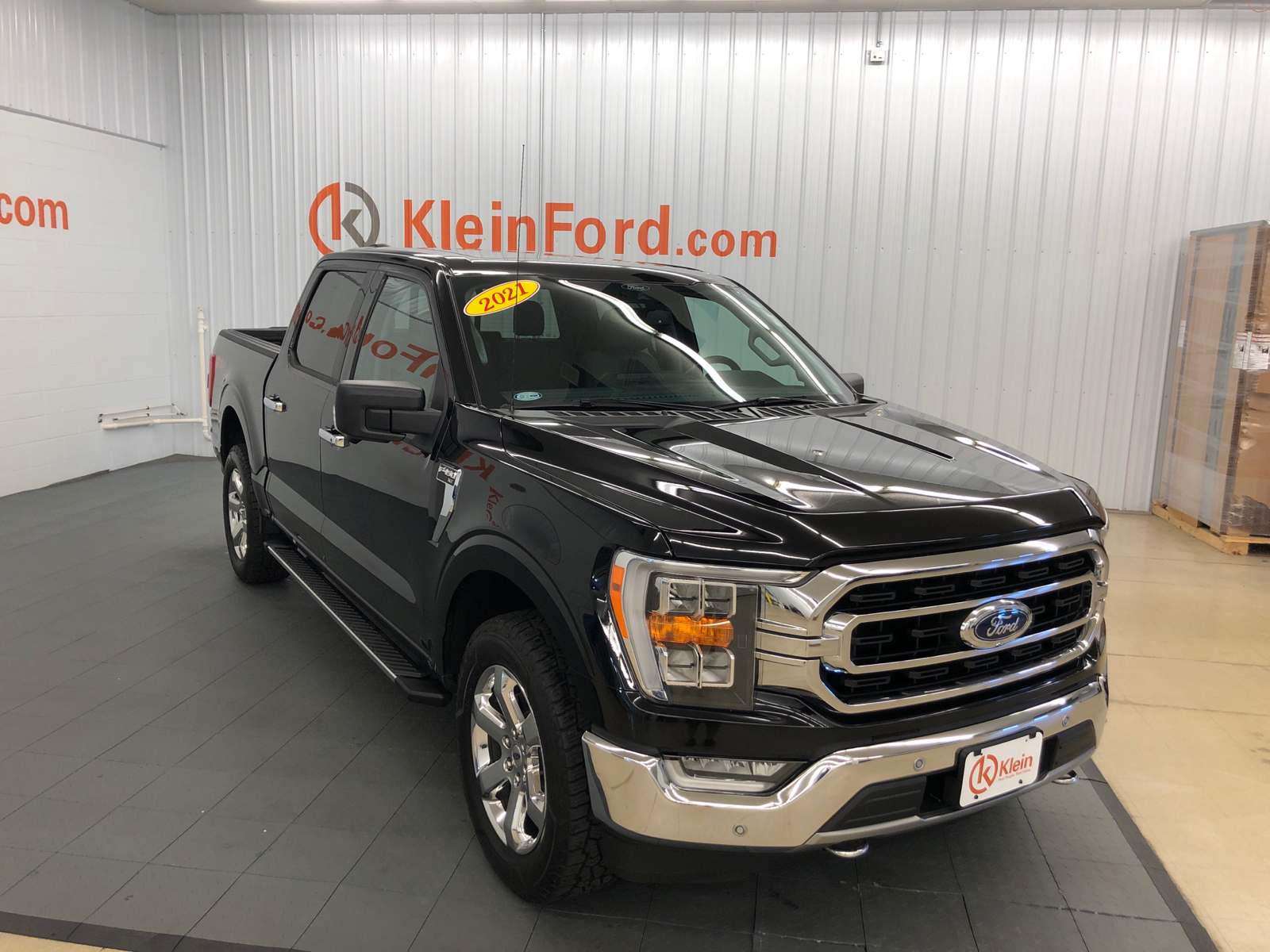 2021 Ford F-150 XLT 4WD SuperCrew 5.5 Box 1