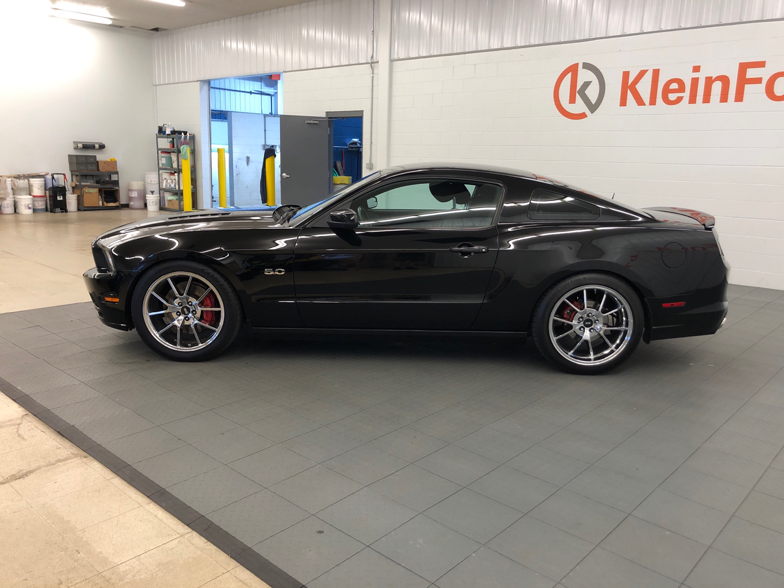 2013 Ford Mustang GT 4