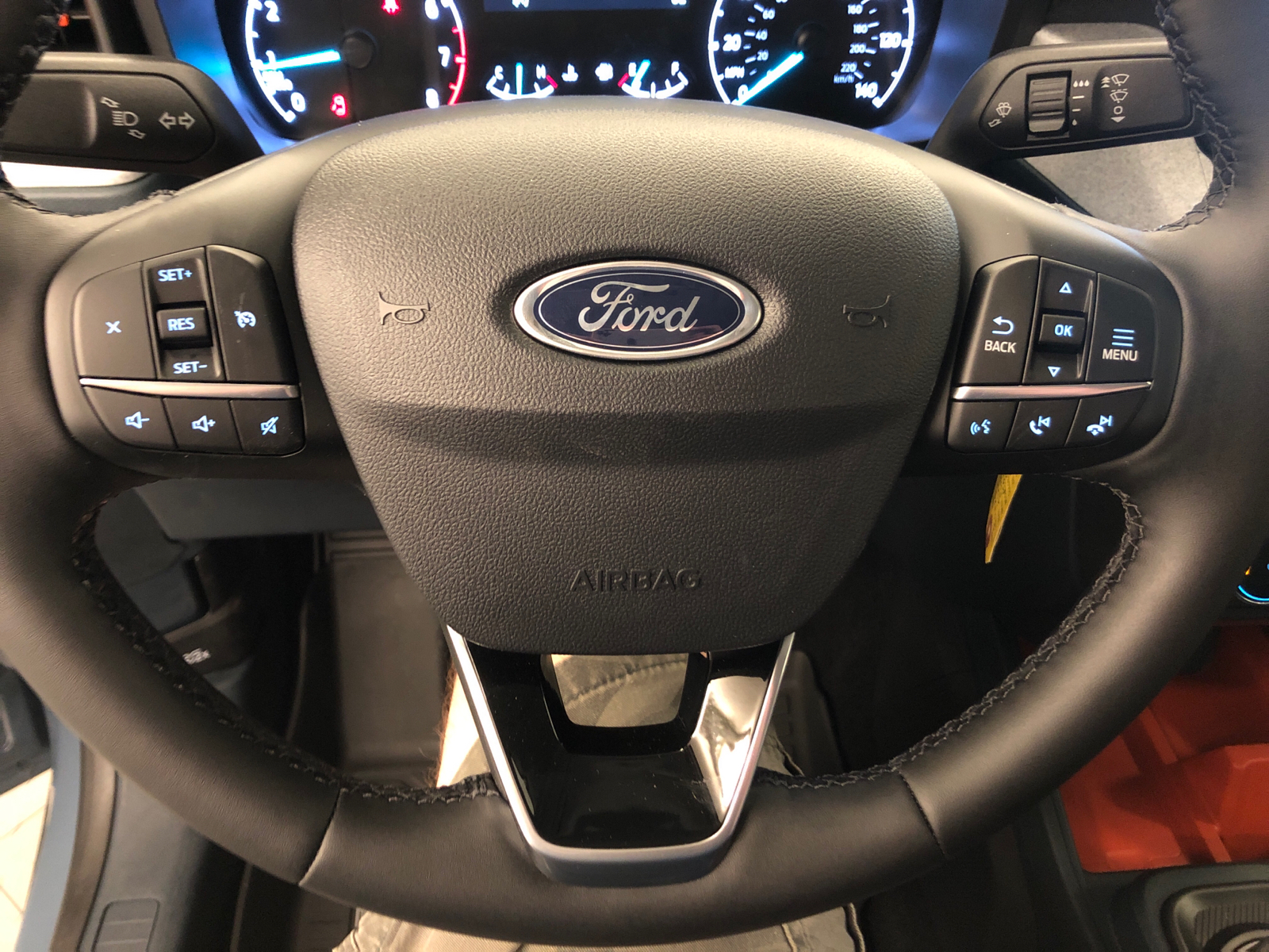 2024 Ford Maverick XLT AWD SuperCrew 17