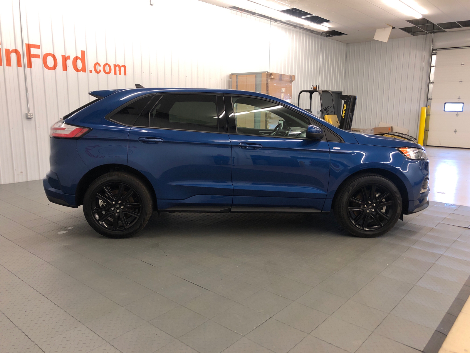 2024 Ford Edge ST-Line 13