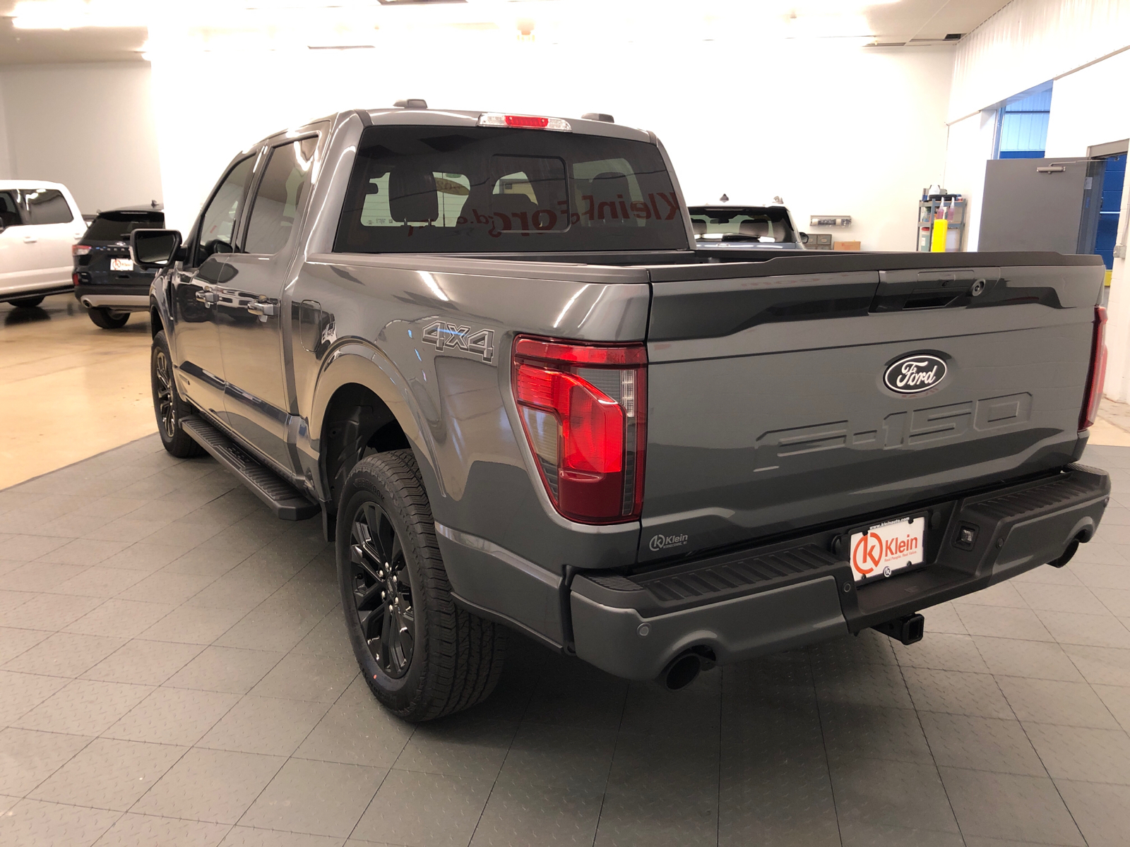 2024 Ford F-150 XLT 4WD SuperCrew 5.5 Box 6