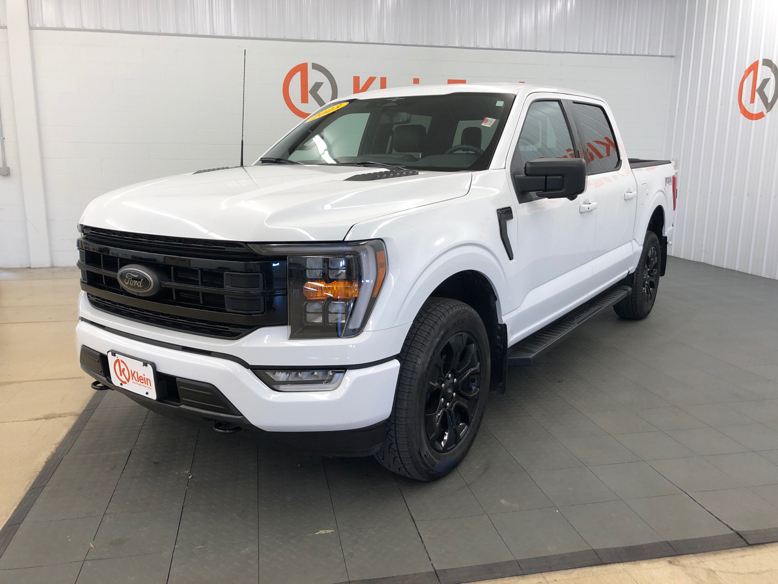 2023 Ford F-150  3