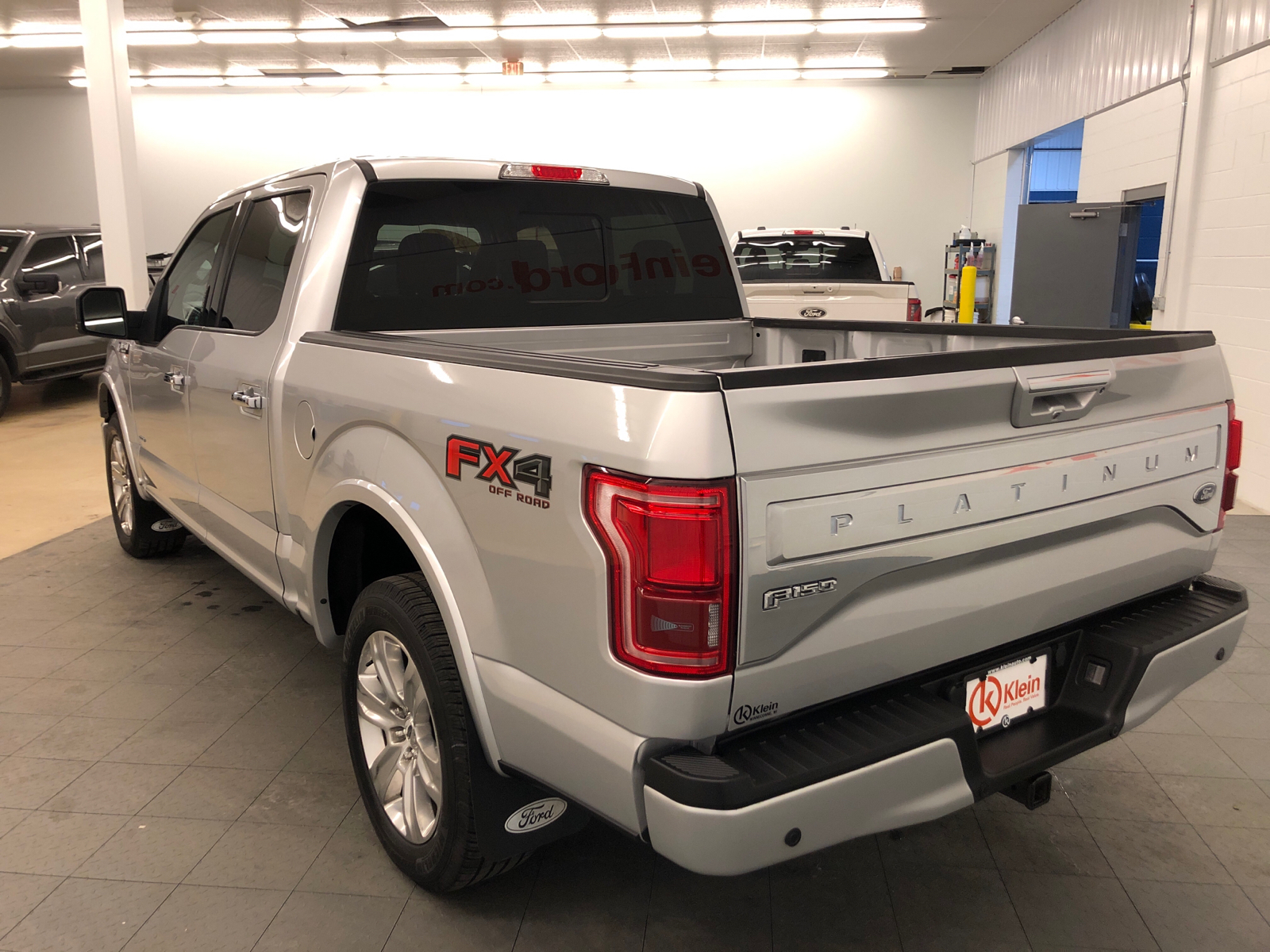 2016 Ford F-150 Platinum 6