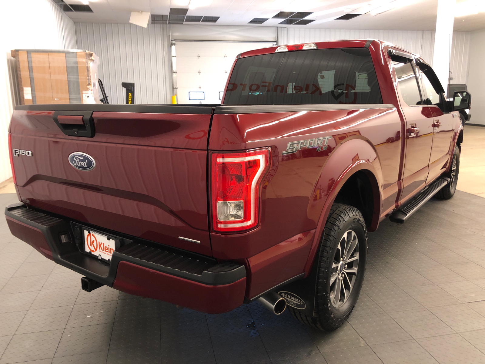 2016 Ford F-150 XLT 4WD SuperCrew 157 11