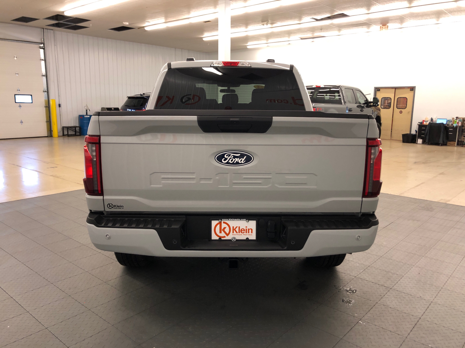 2024 Ford F-150 STX 4WD SuperCrew 5.5 Box 7