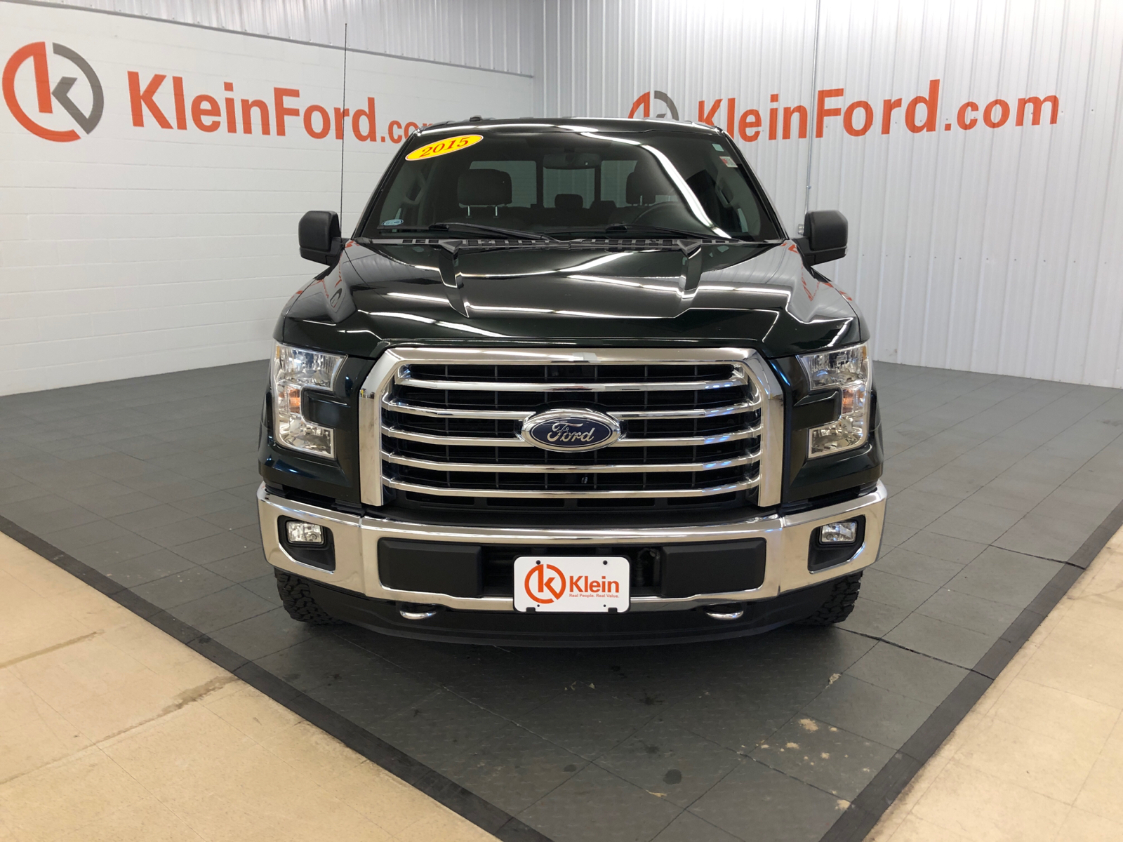 2015 Ford F-150 XLT 4WD SuperCrew 145 2