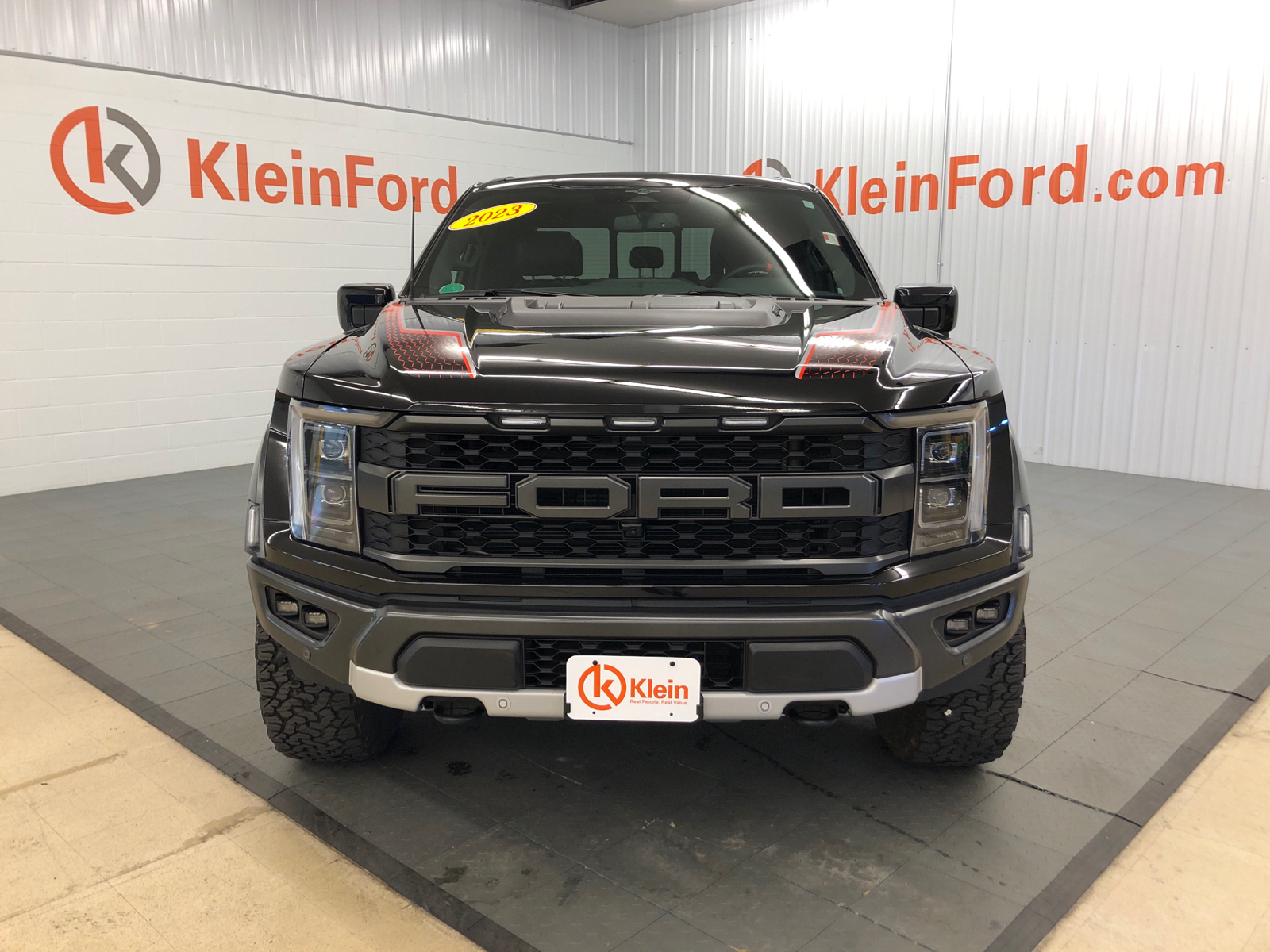 2023 Ford F-150 Raptor 4WD SuperCrew 5.5 Box 2