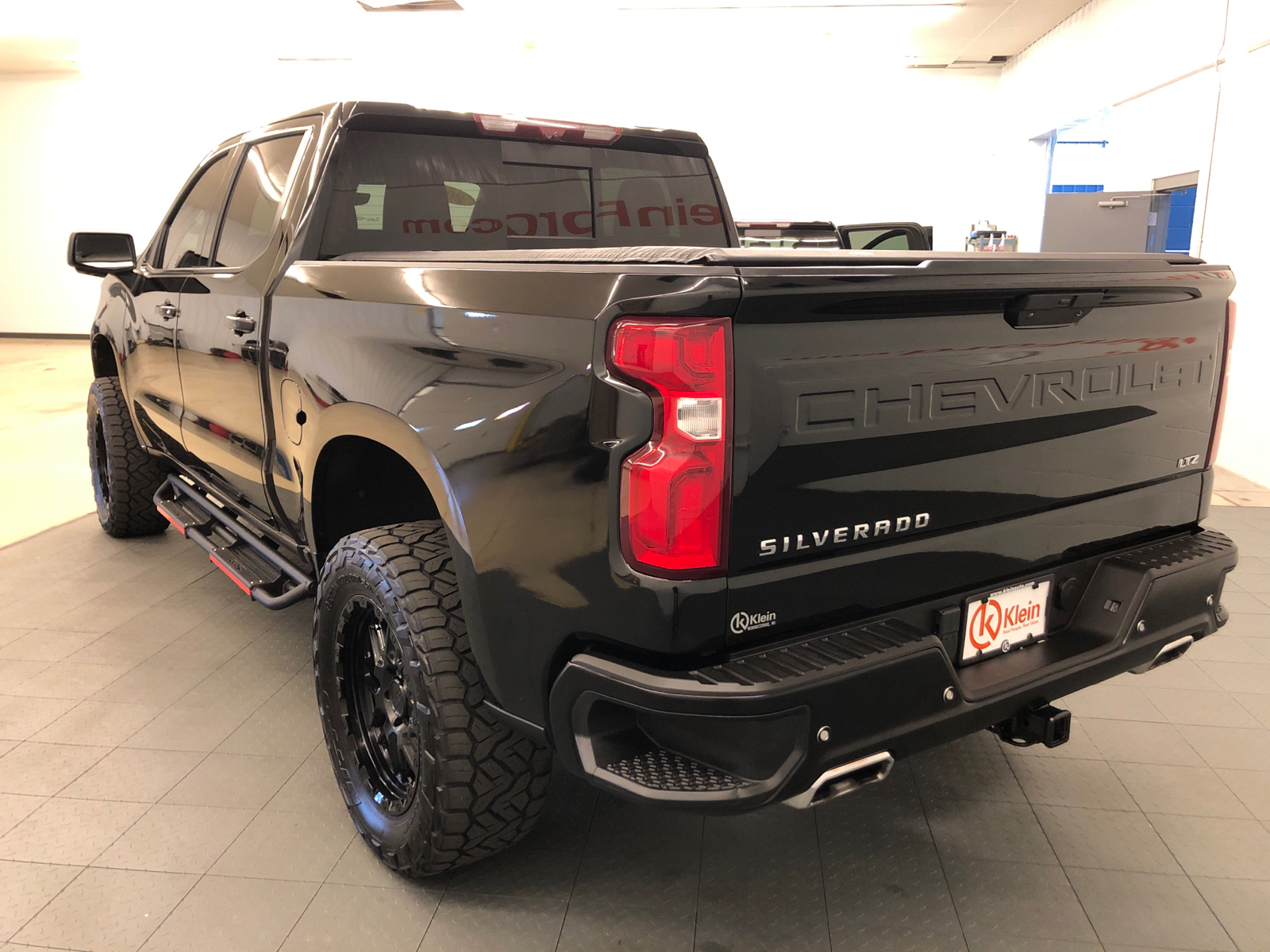 2020 Chevrolet Silverado 1500 LTZ 4WD Crew Cab 147 7