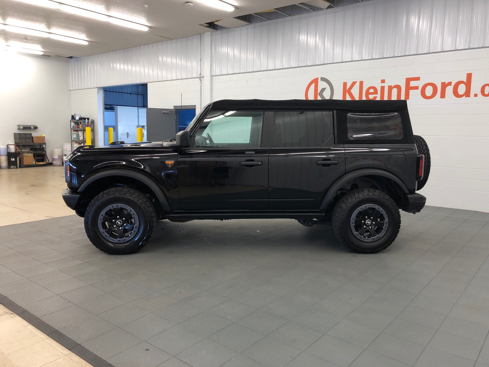 2021 Ford Bronco Badlands 4