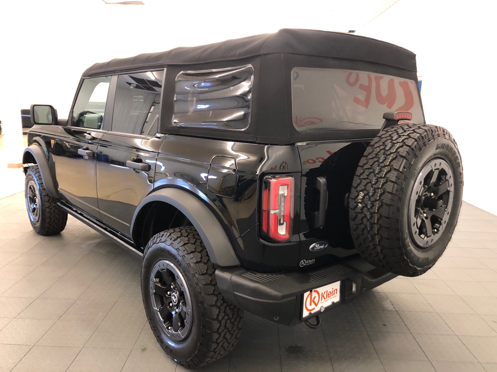 2021 Ford Bronco Badlands 6