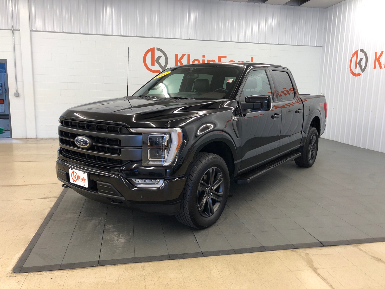 2022 Ford F-150 LARIAT 4WD SuperCrew 5.5 Box 3