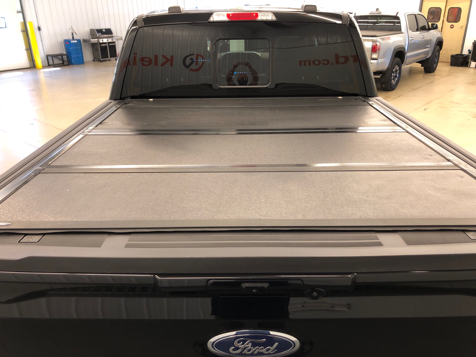 2022 Ford F-150 LARIAT 4WD SuperCrew 5.5 Box 8