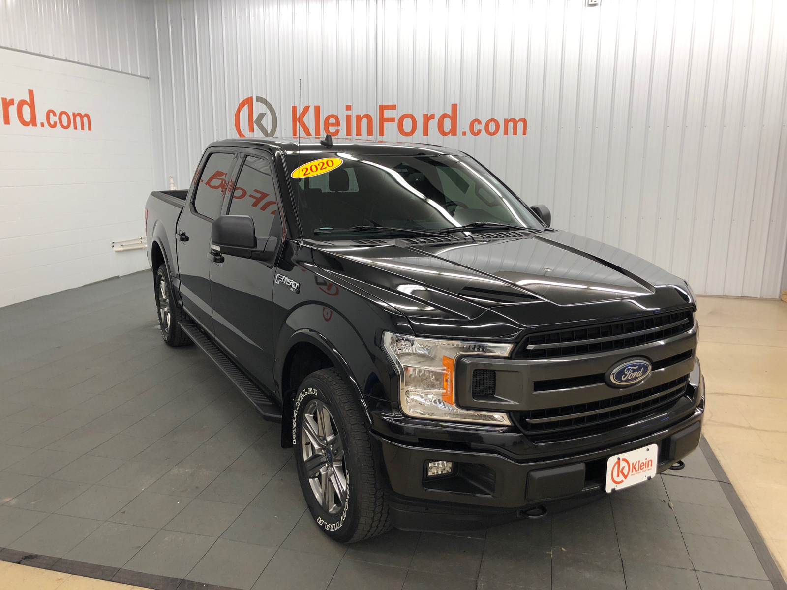 2020 Ford F-150 XLT 4WD SuperCrew 5.5 Box 1